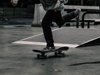 Rookie意外战胜美国队，锐不可当引爆全场！观众掌声雷动