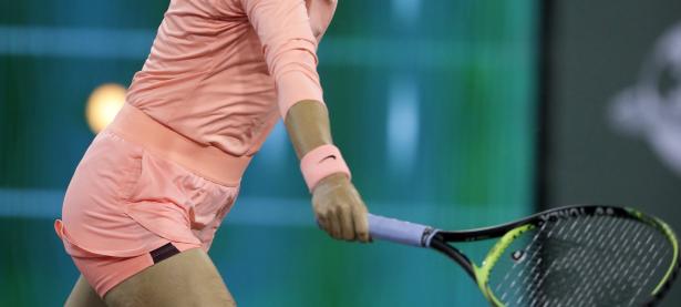  阿扎伦卡比赛视频 